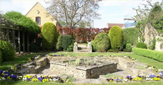 The Gardens of Picton House Broadway